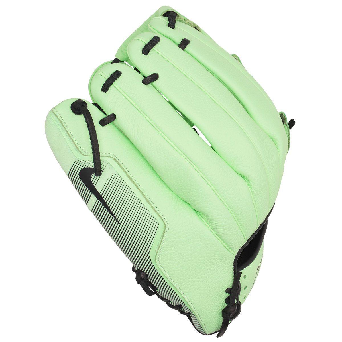 Nike Vapor 12.75