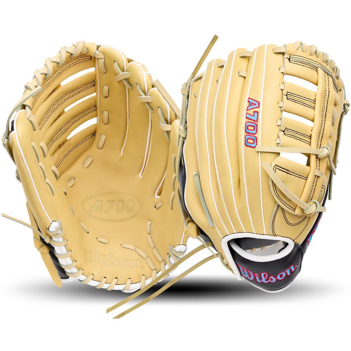 Wilson A700 12.5" Outfield Glove