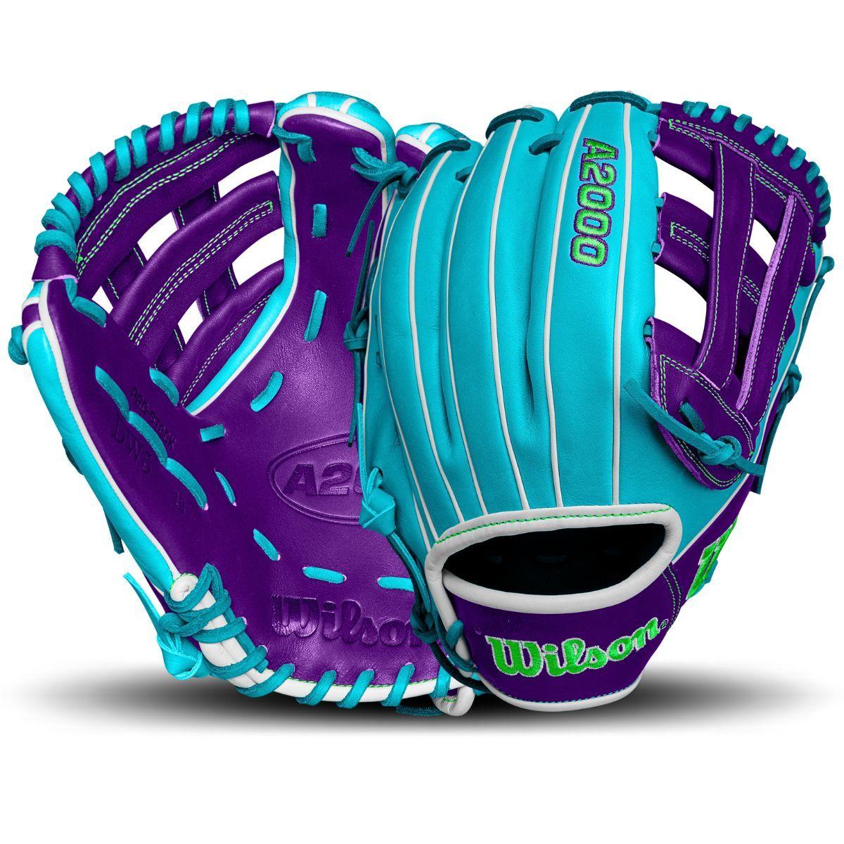 Wilson A2000 DW5 12" Infield Baseball Glove: WBW102522