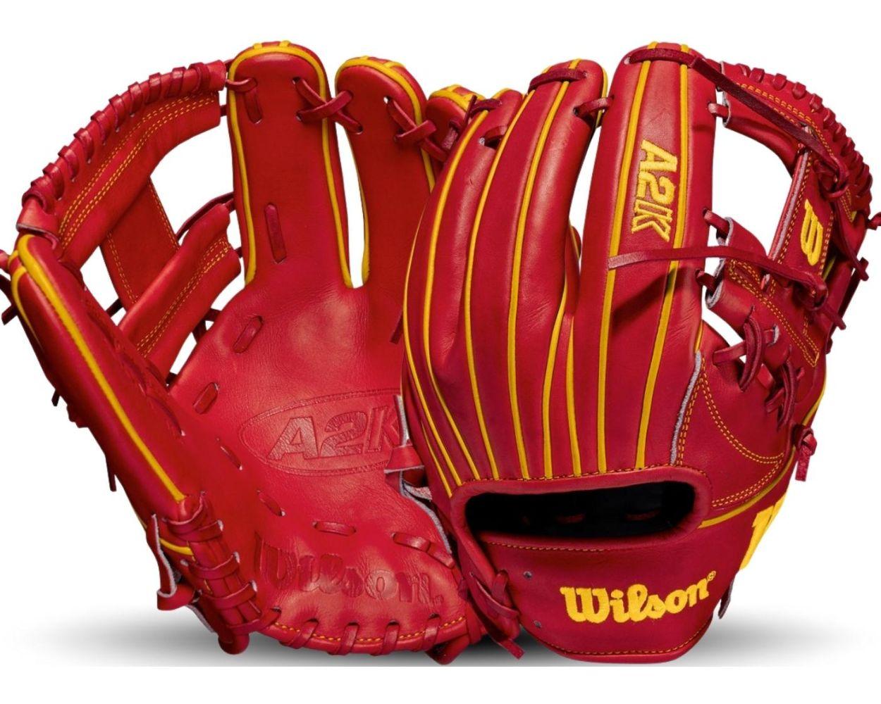 Ozzie Albies Glove Wilson A2K: WBW100234, Better Baseball
