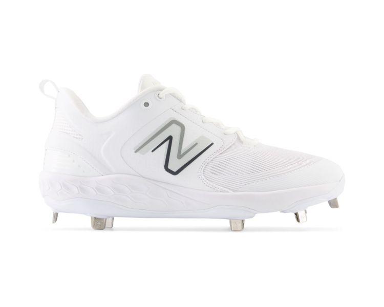 New Balance Fresh Foam X 3000 v6 White Men's Baseball Metal Cleats: L3000TW6