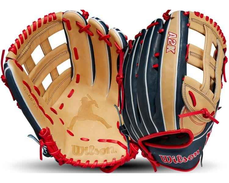 Juan Soto Glove