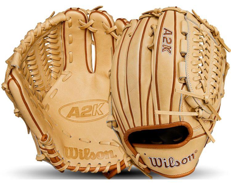 Wilson A2K D33 11.75" Pitcher Glove: WBW101377