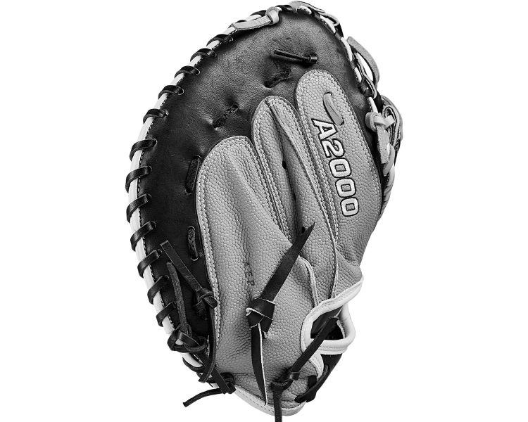 Wilson A2000 Fastpitch Softball 33" Catcher's Mitt: WBW101652