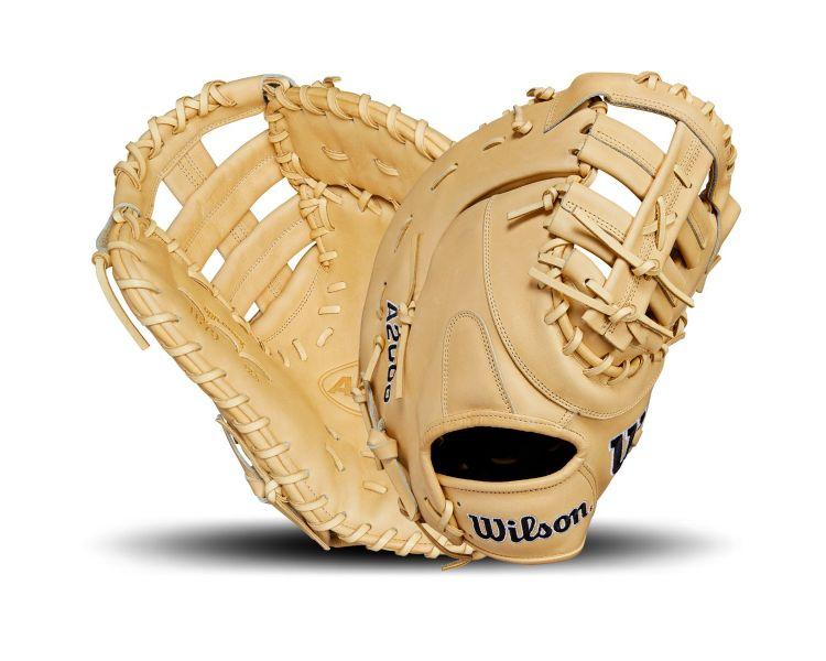 Wilson A2000 1679 12.5" first base mitt