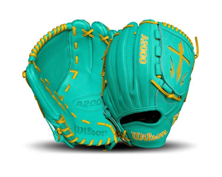 Wilson A2000 B23 Pitching Glove