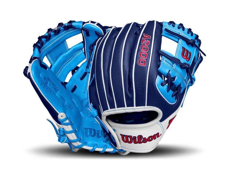 Wilson A2000 baseball glove