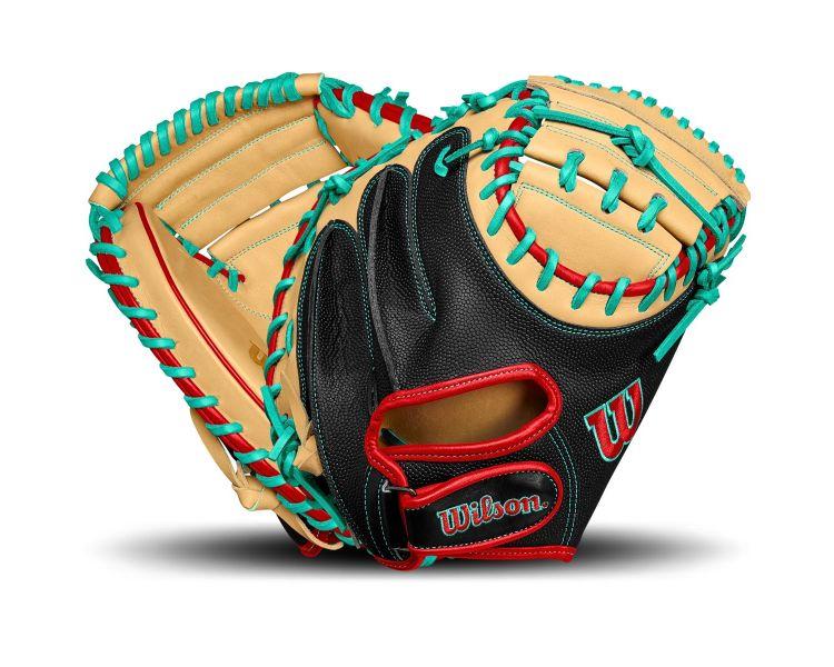 Wilson A2000 PF33SS 33" Catcher's Mitt: WBW10270833 