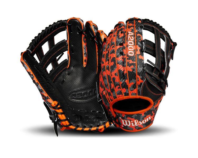 Wilson A2000 1777 October 2024 GOTM 12.75" Outfield Glove