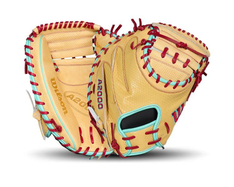 Wilson A2000 CM33 'Zona 33" Catchers Mitt